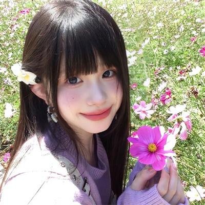 红鞋男子